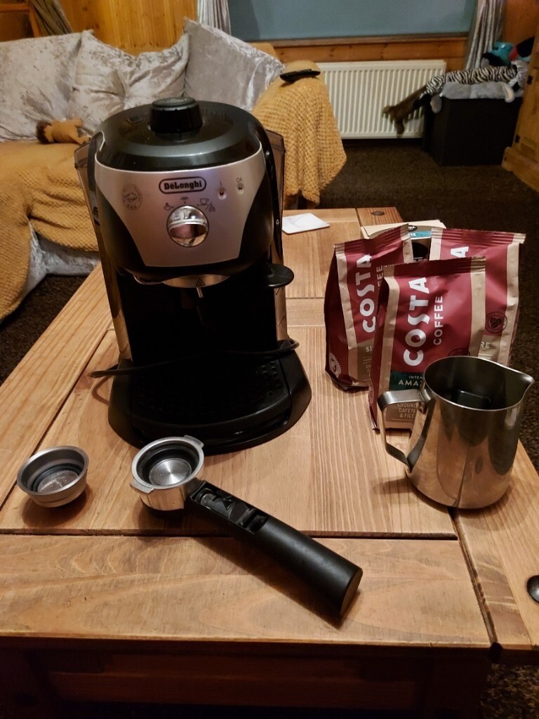 Delonghi ECC221.B | in Bathgate, West 